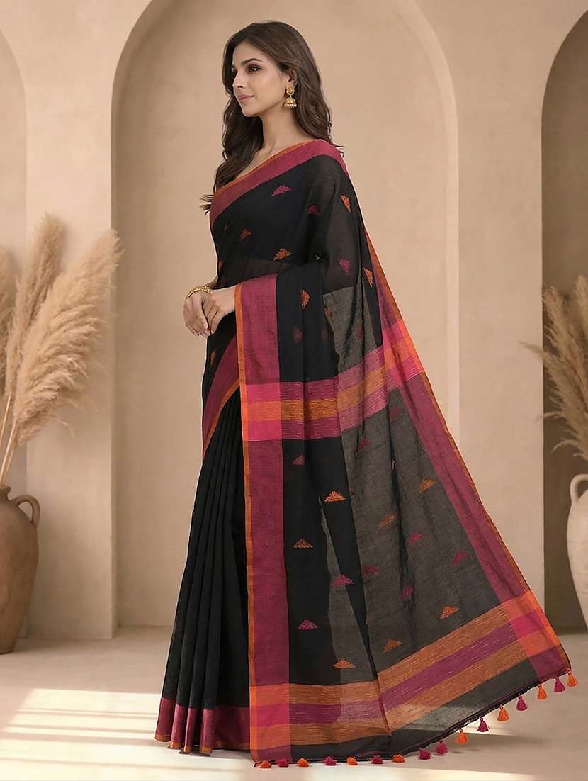women self design handloom saree with blouse - 22637718 -  Standard Image - 2