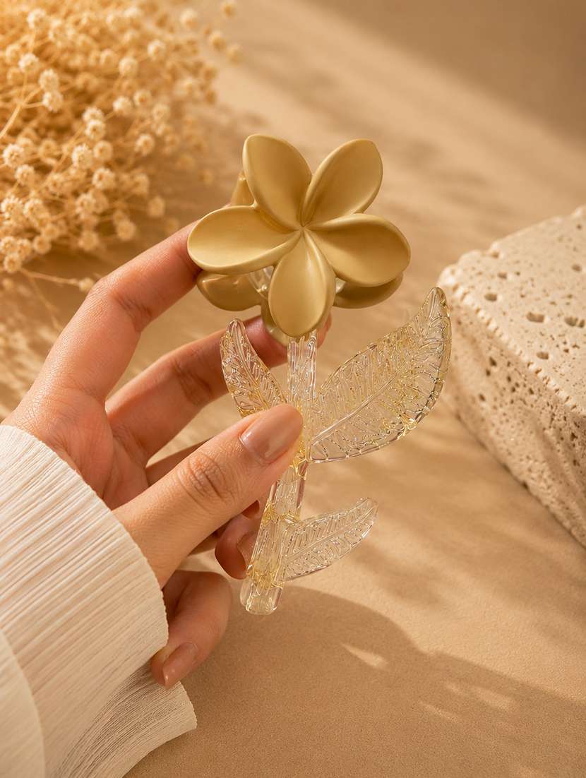 cream floral hair claw clip for women - 22639724 -  Standard Image - 2