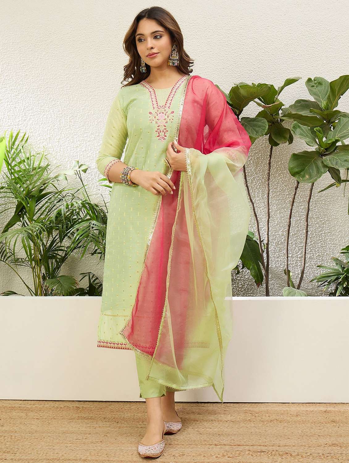 women embroidered three quarter sleeves kurta pant set with dupatta