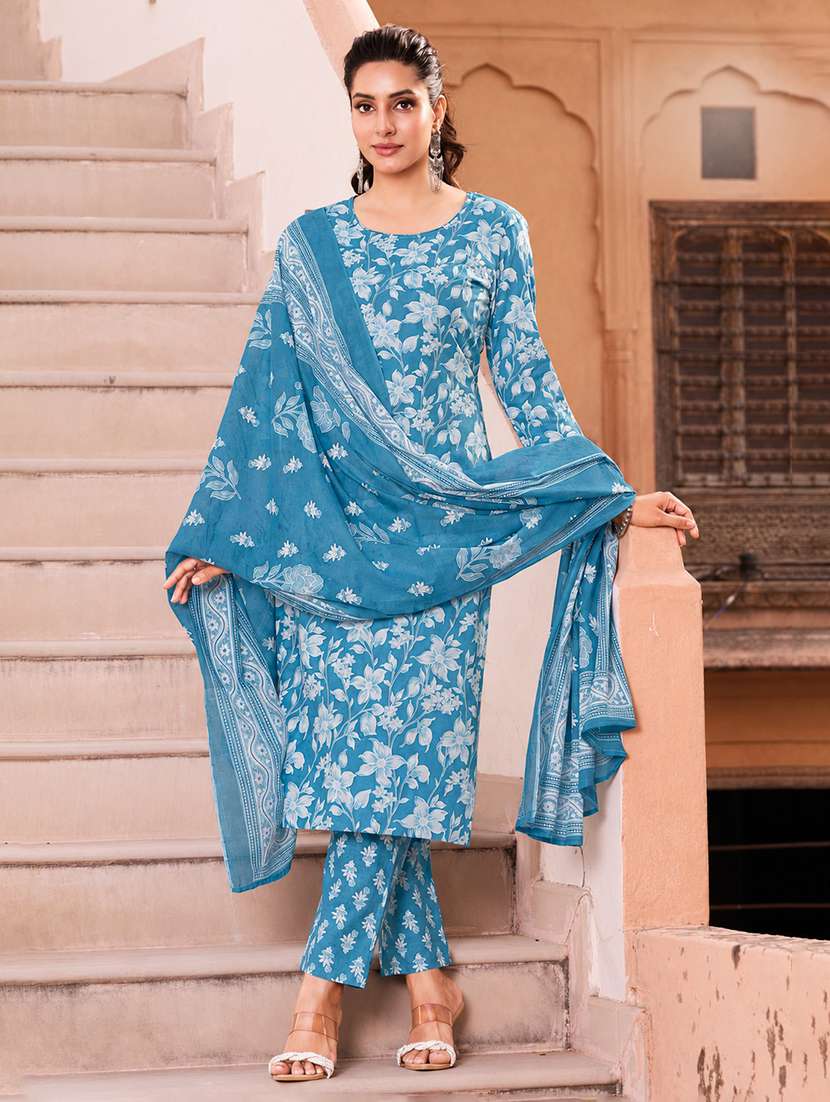 women printed long sleeves kurta pant set with dupatta