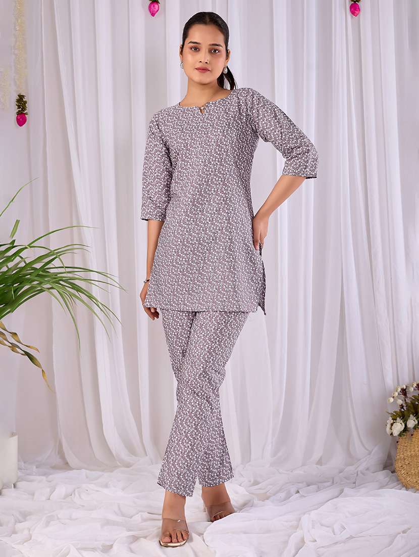women printed three quarter sleeves ethnic co-ord set - 22640378 -  Standard Image - 2