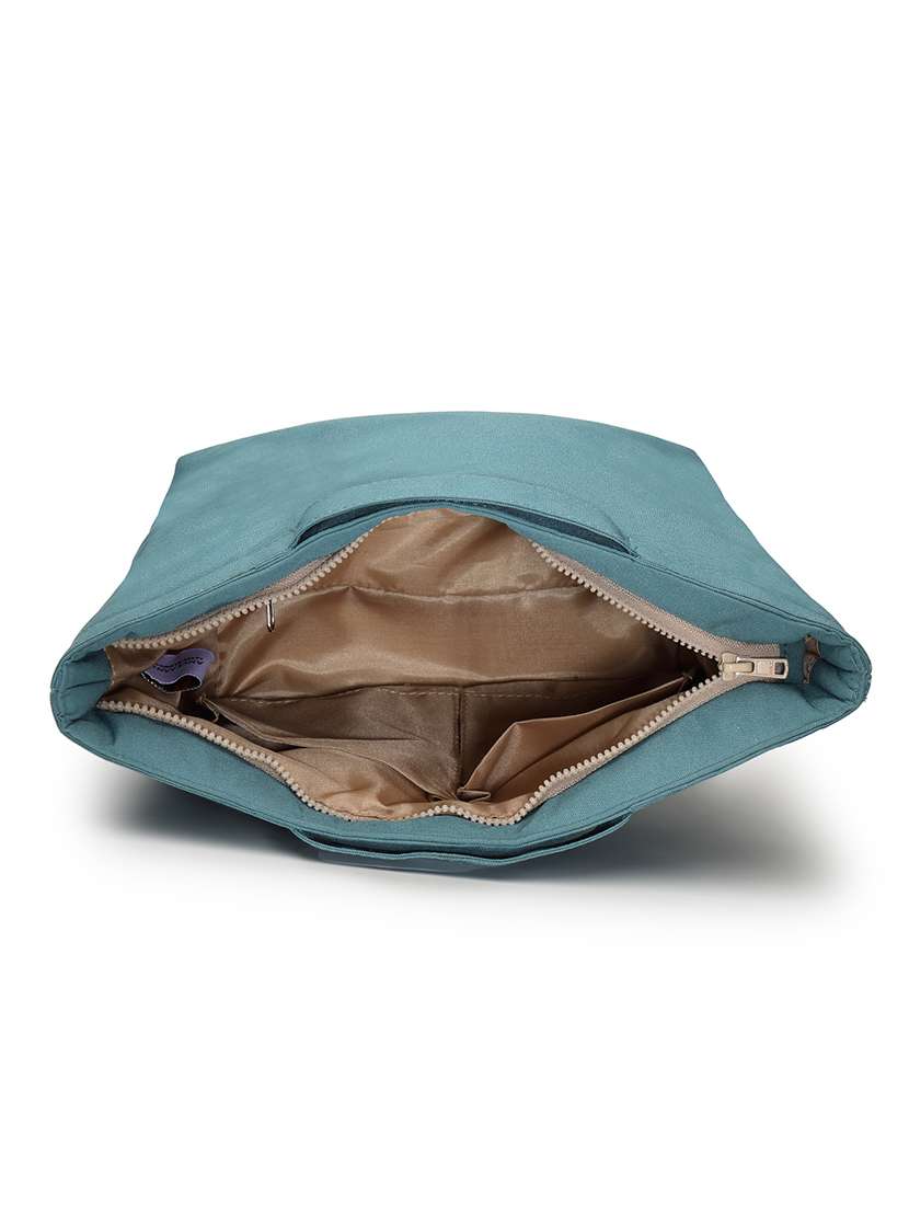 Women Solid Zip Closure Regular Pouch - 22642586 -  Standard Image - 2