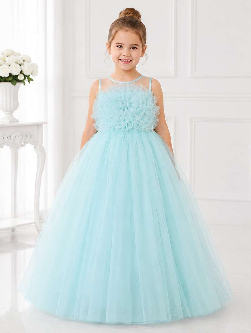 girls solid applique detailed sleeveless gown