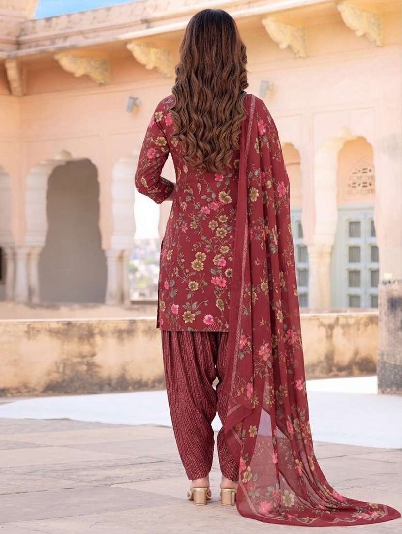 Women Printed Three Quarter Sleeve Kurta Patiala With Dupatta Set - 22642802 -  Standard Image - 2