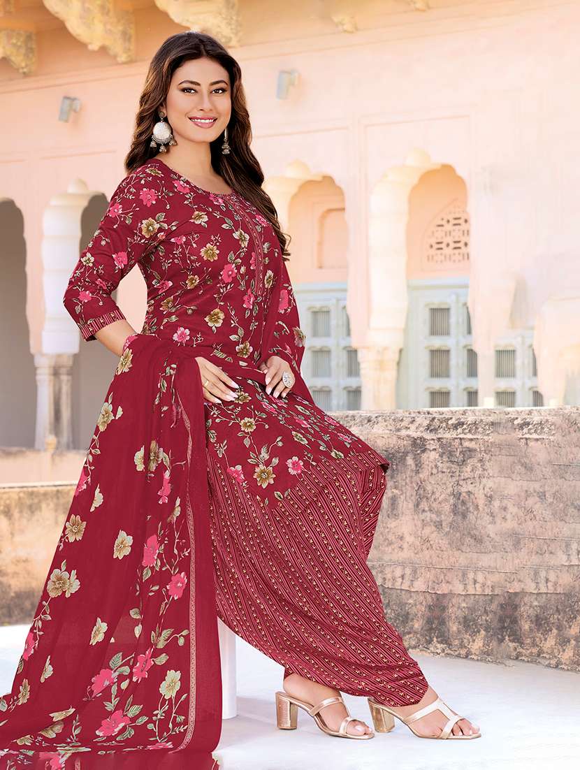 Women Printed Three Quarter Sleeve Kurta Pant With Dupatta Set - 22642814 -  Standard Image - 2