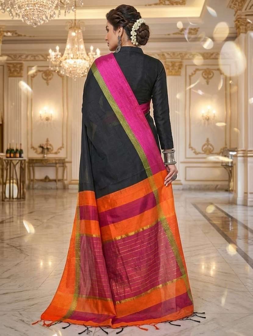 Women Solid With Bordered Handloom Saree With Blouse - 22658406 -  Standard Image - 2