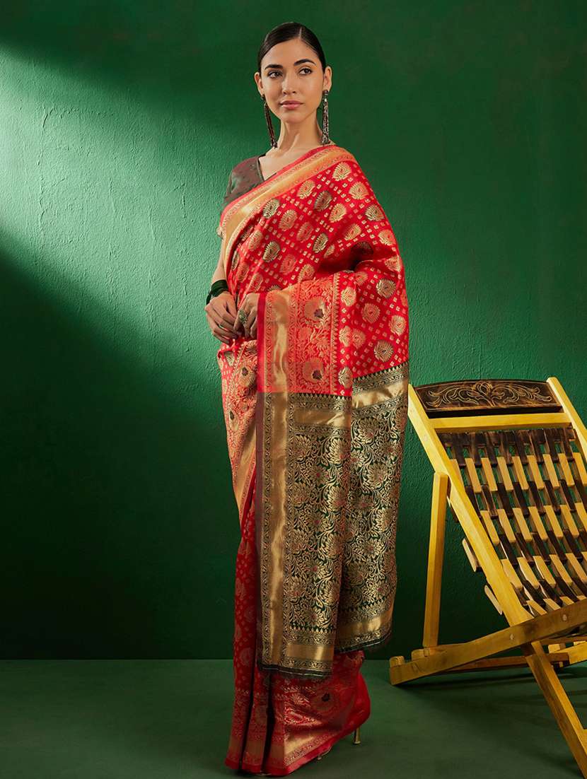 Women Self Design Banarasi Saree With Blouse - 22660485 -  Standard Image - 2