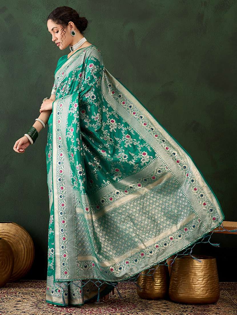 Women Self Design Banarasi Saree With Blouse - 22660556 -  Standard Image - 2