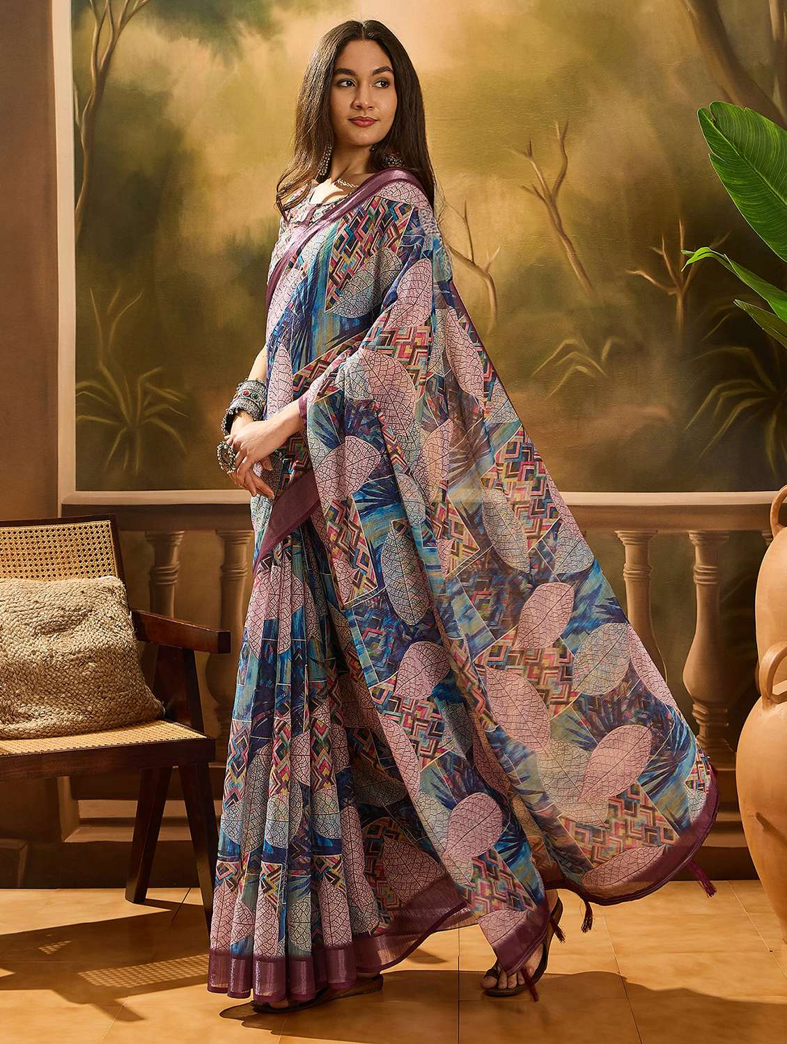 Women Printed Casual Wear Saree With Blouse - 22660676 -  Standard Image - 2