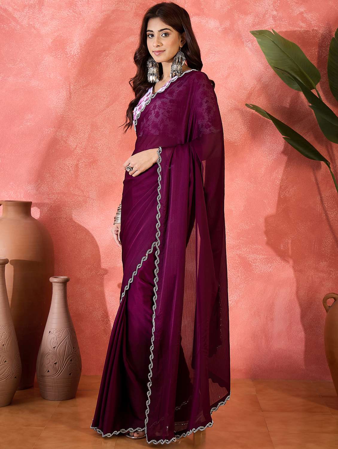 Women Solid With Embellished Bordered Saree With Blouse - 22660694 -  Standard Image - 2
