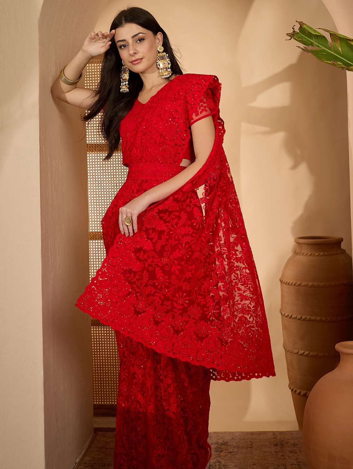 Women Solid With Work Embroidered Saree With Blouse - 22660720 -  Standard Image - 2