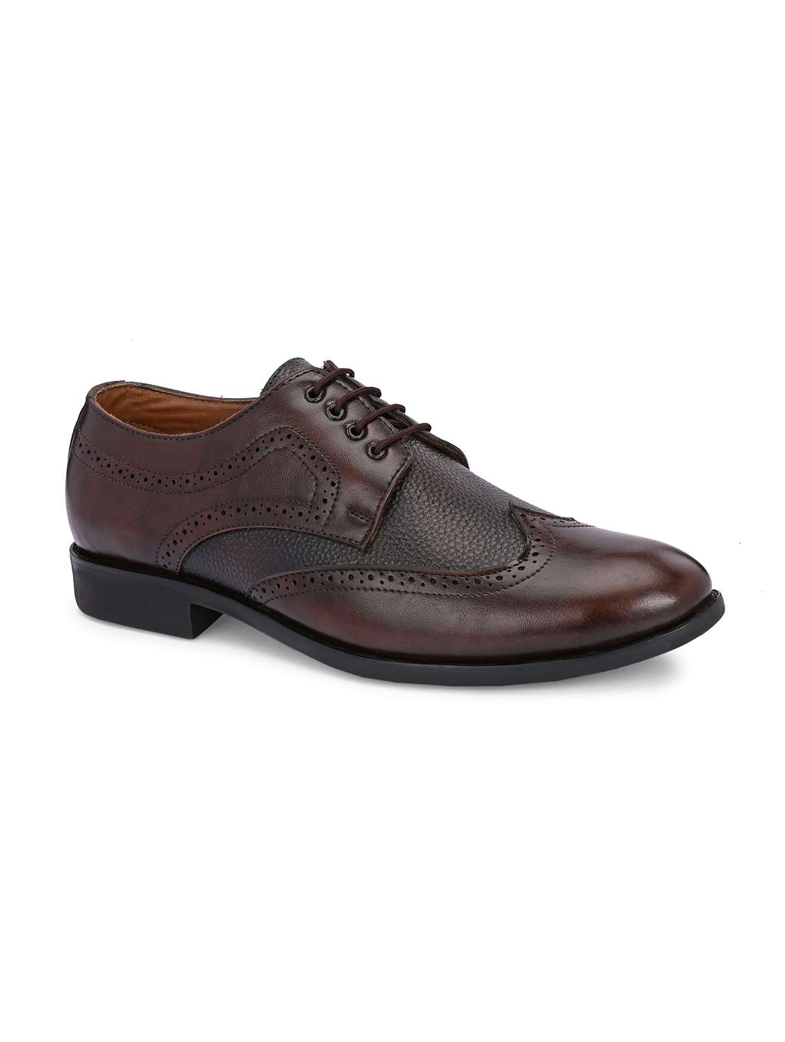 Men Textured Lace Up Brouges Formal Shoes - 22662530 -  Standard Image - 2