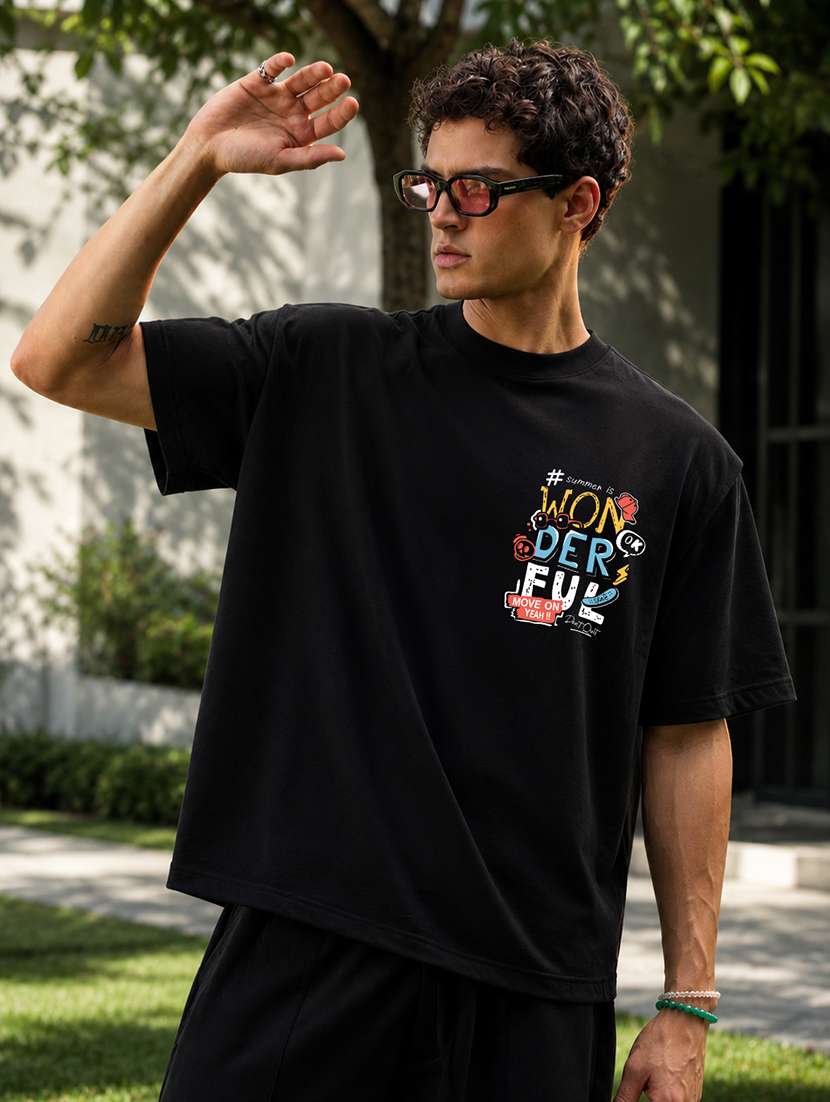 Men Printed Short Sleeves Oversized T-shirt - 22663584 -  Standard Image - 2