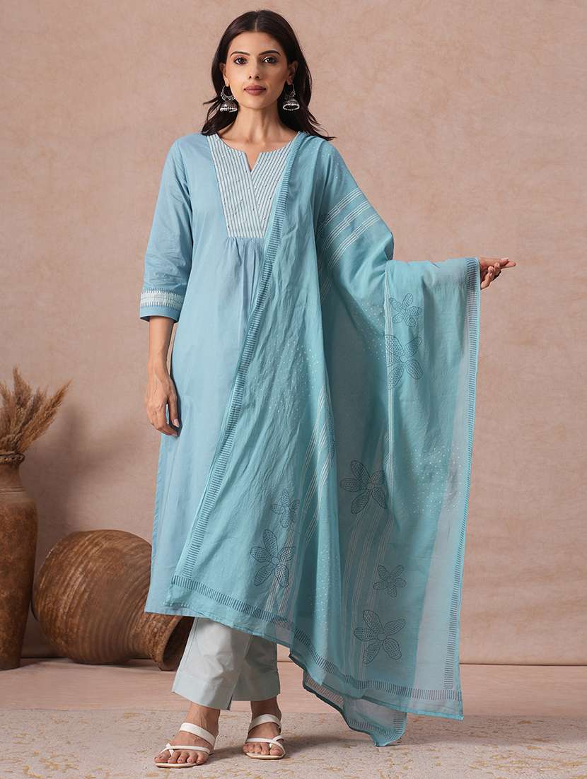 women printed three quarter sleeves kurta palazzo set with dupatta - 22665504 -  Standard Image - 2