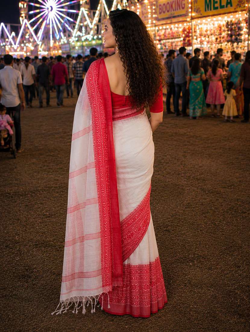 women solid with bordered handloom saree with blouse - 22665524 -  Standard Image - 2