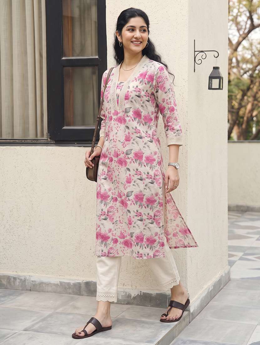 Women Printed Three Quarter Sleeves Kurta Pant Set - 22668270 -  Standard Image - 2