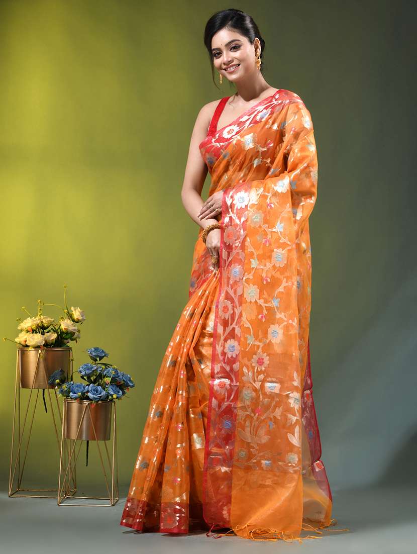 women self design handloom saree with blouse - 22686302 -  Standard Image - 2