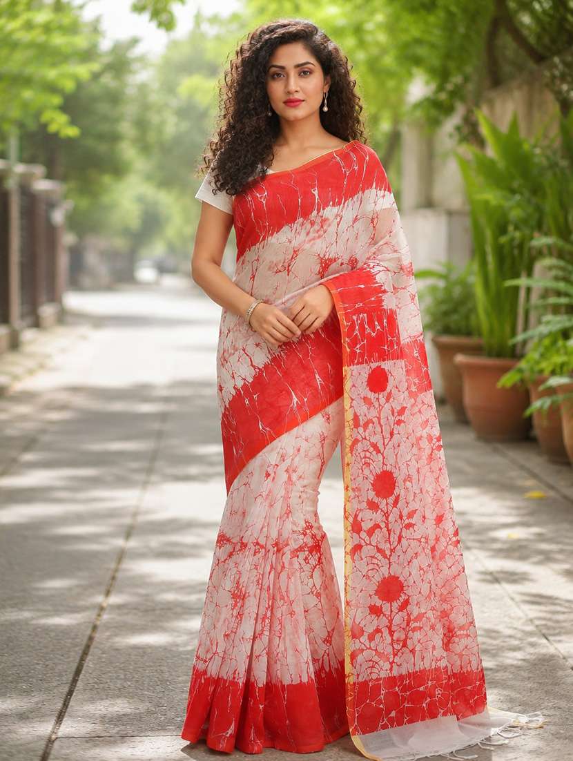 women printed handloom saree with blouse