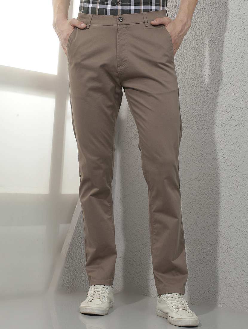 men solid mid rise chinos casual trouser