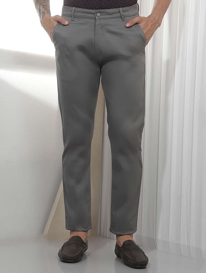 men solid mid rise chinos casual trouser