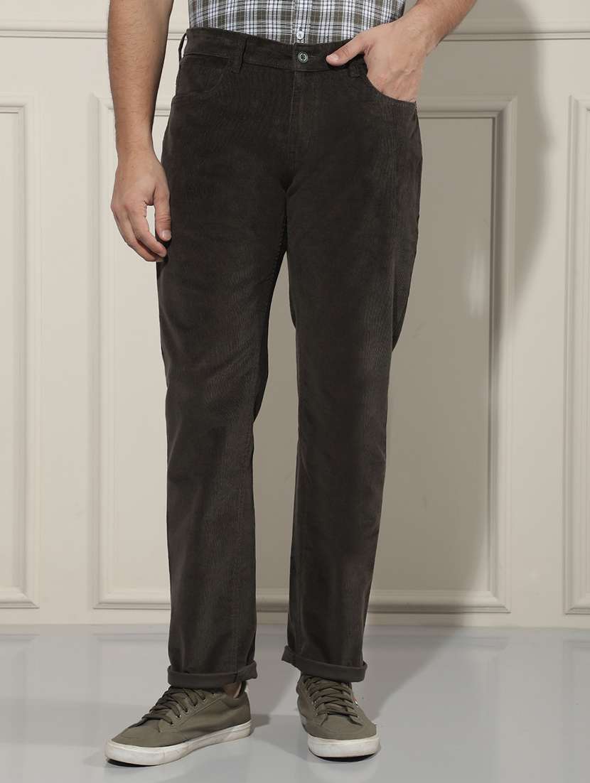 men solid mid rise casual trouser