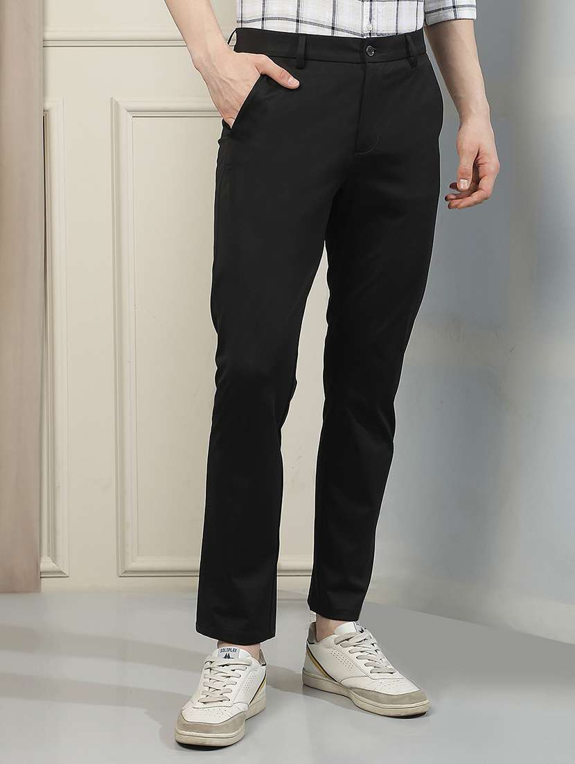 men solid mid rise chinos casual trouser