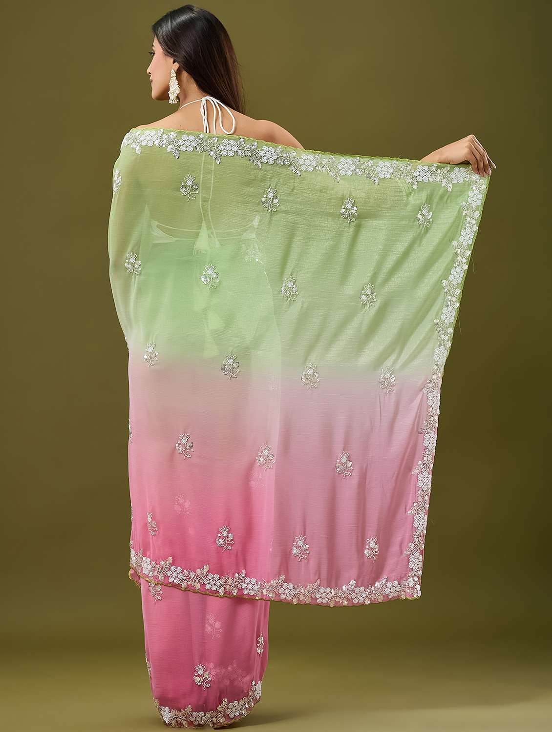 Women Ombre Embellished Saree With Blouse - 22695273 -  Standard Image - 2