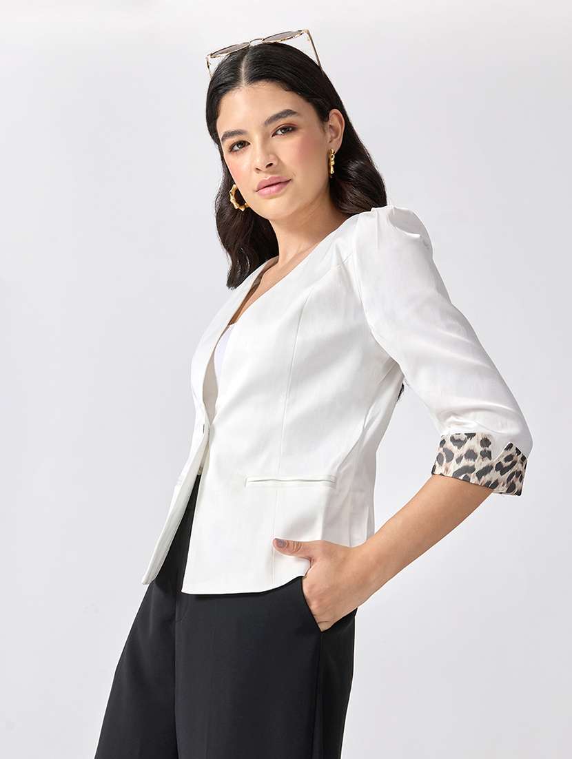 Women Solid Three Quarter Sleeves Single Breasted Blazer - 22697079 -  Standard Image - 2