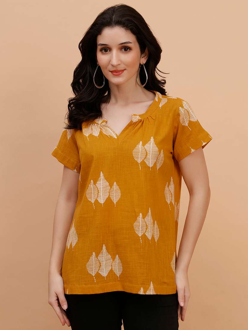 Women Printed Short Sleeves Regular Top - 22697817 -  Standard Image - 2