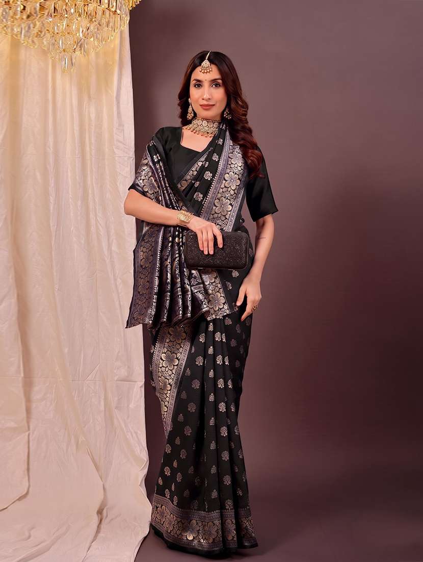 Women Self Design Banarasi Saree With Blouse - 22700657 -  Standard Image - 2