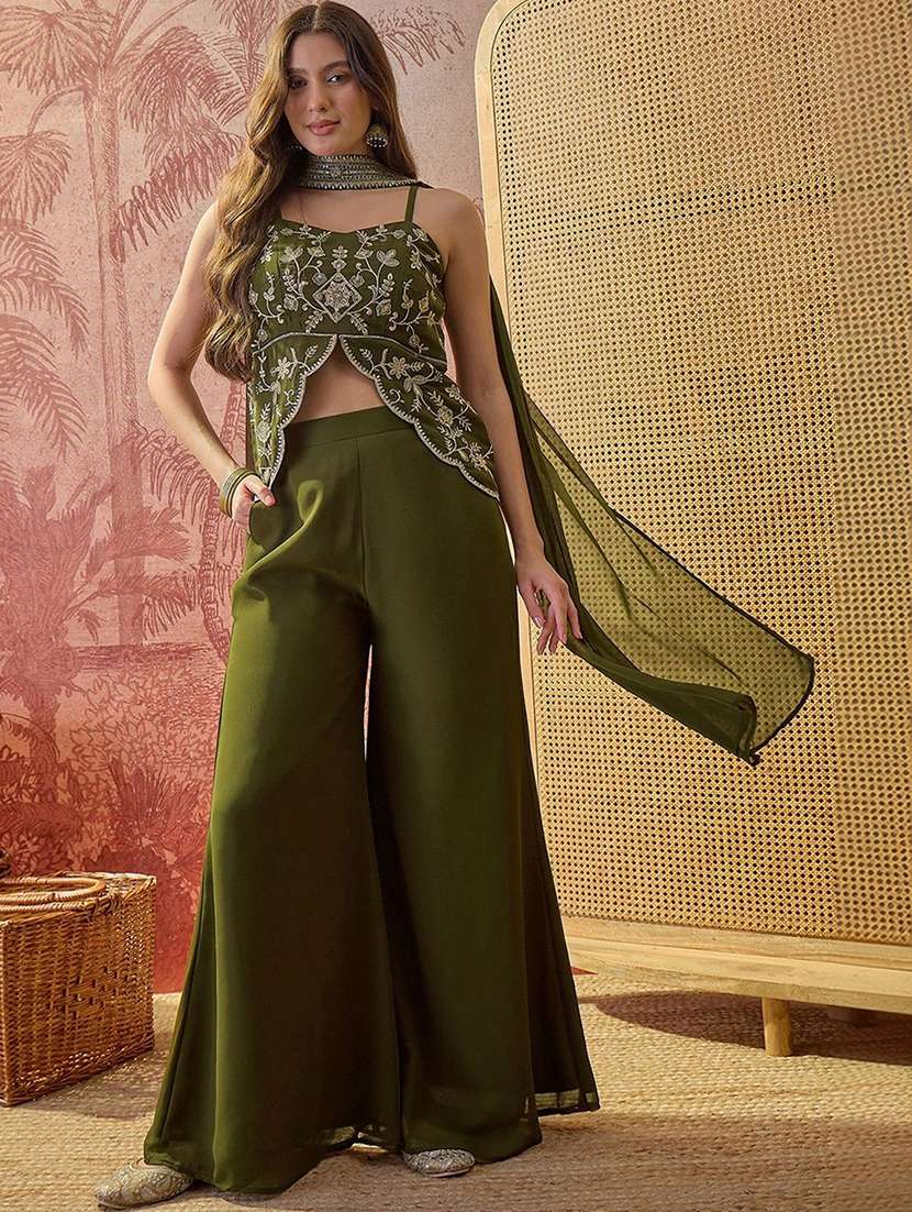 Women Embroidered Sleeveless Fusion Set - 22702334 -  Standard Image - 2