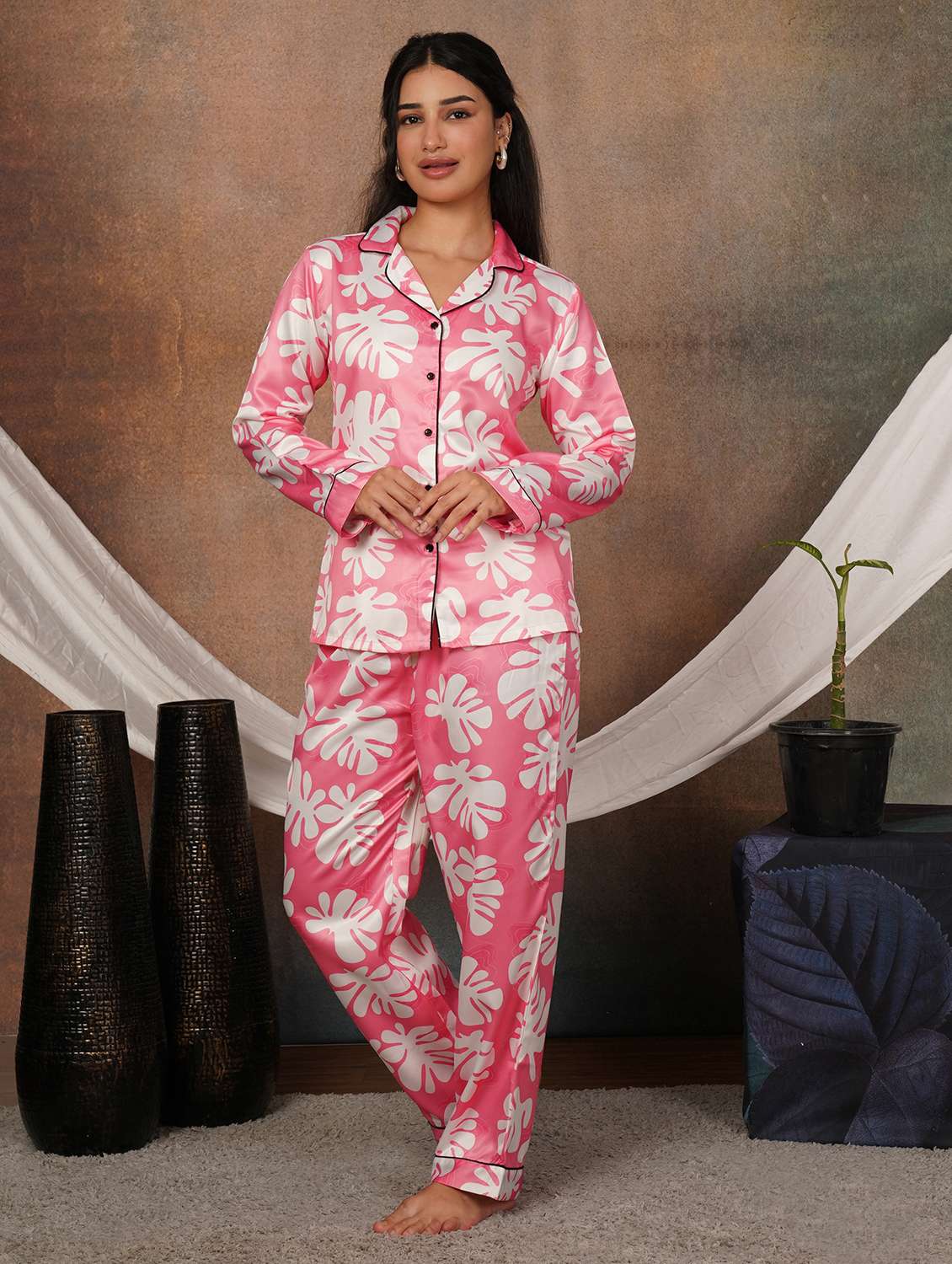Women Printed Long Sleeves Nightwear Set - 22702475 -  Standard Image - 2