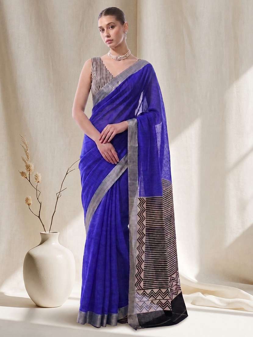 women printed casual wear saree with blouse