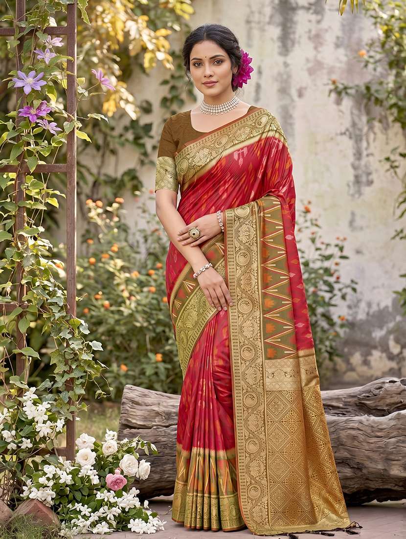 women self design pochampalli saree with blouse