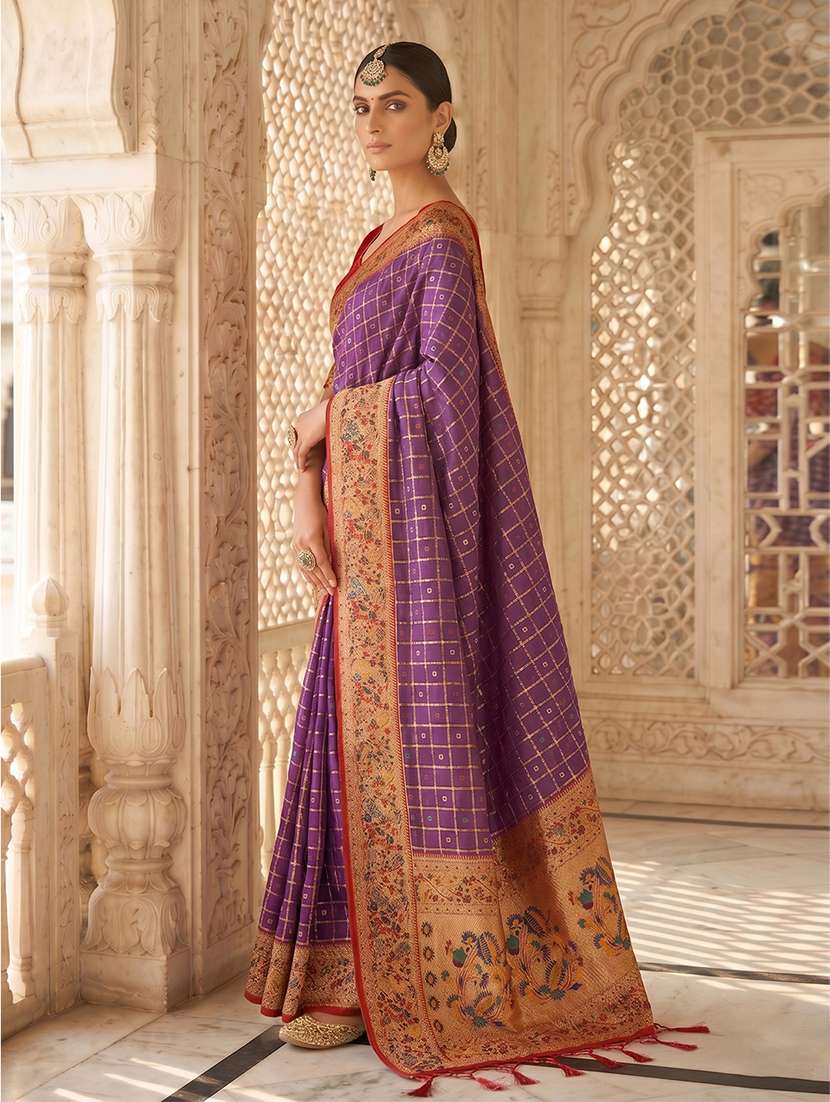 Women Self Design Bordered Saree With Blouse - 22703479 -  Standard Image - 2