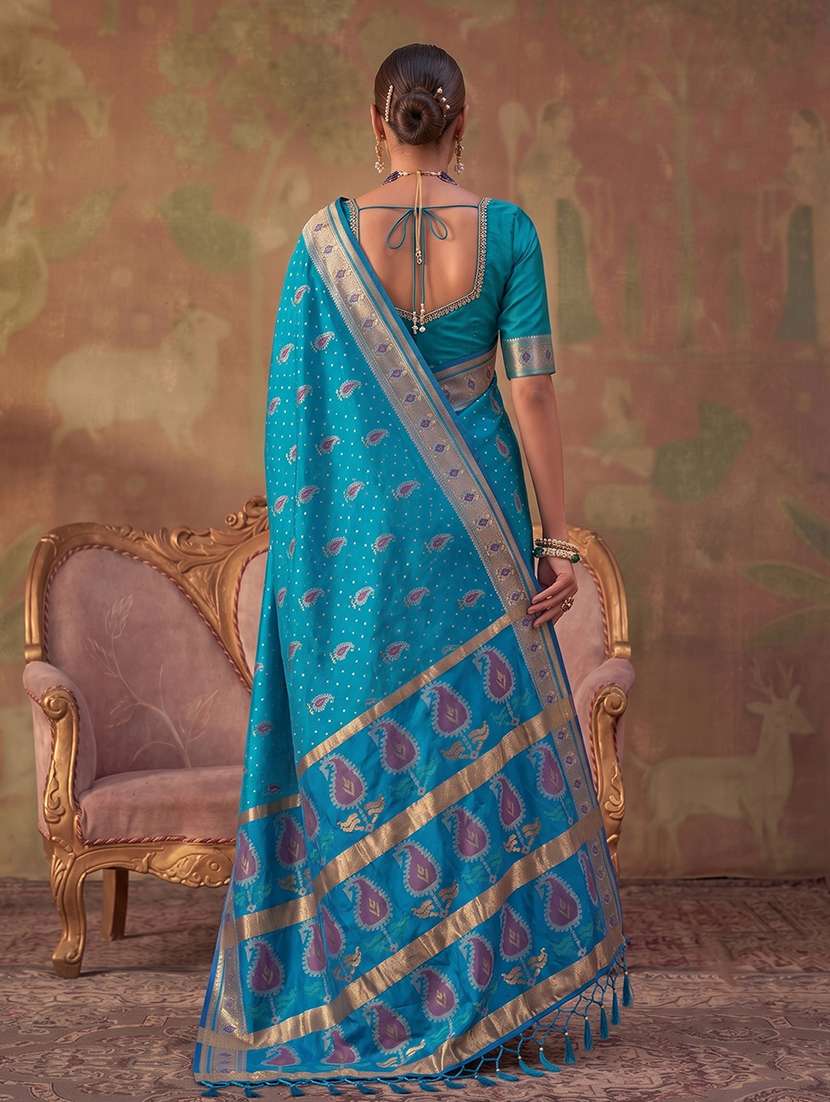 Women Self Design Bordered Saree With Blouse - 22703522 -  Standard Image - 2