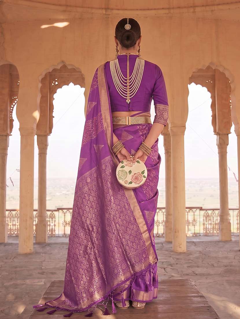 Women Self Design Banarasi Saree With Blouse - 22703533 -  Standard Image - 2