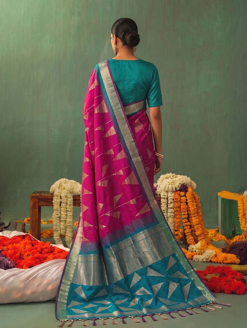 Women Self Design Banarasi Saree With Blouse - 22703562 -  Standard Image - 2