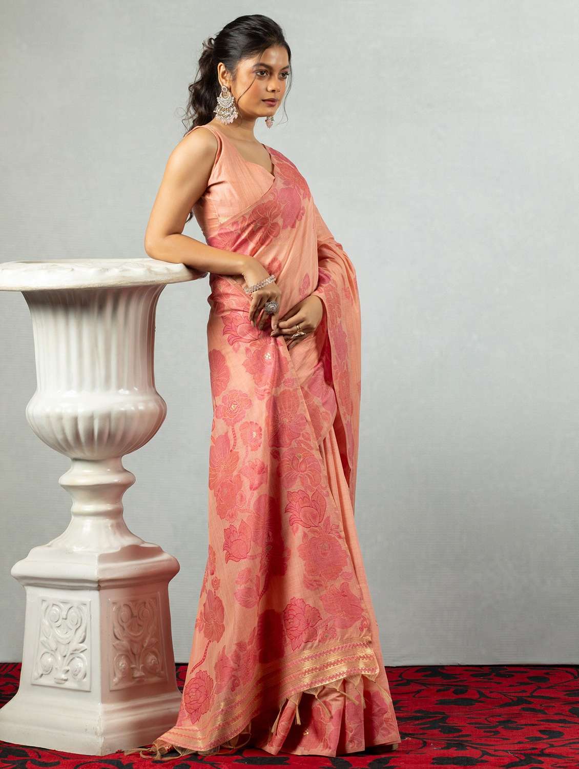 Women Self Design Handloom Saree With Blouse - 22704316 -  Standard Image - 2