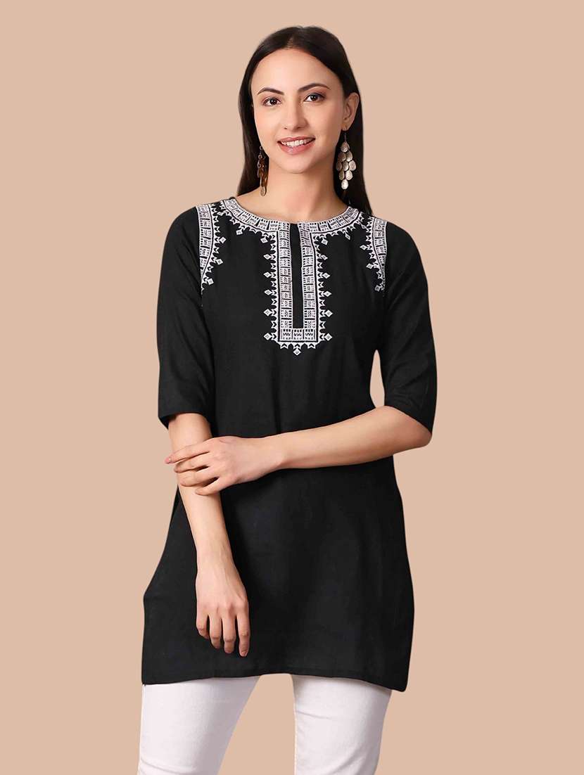 Women Embroidered Three Quarter Sleeves Straight Kurti - 22704486 -  Standard Image - 2