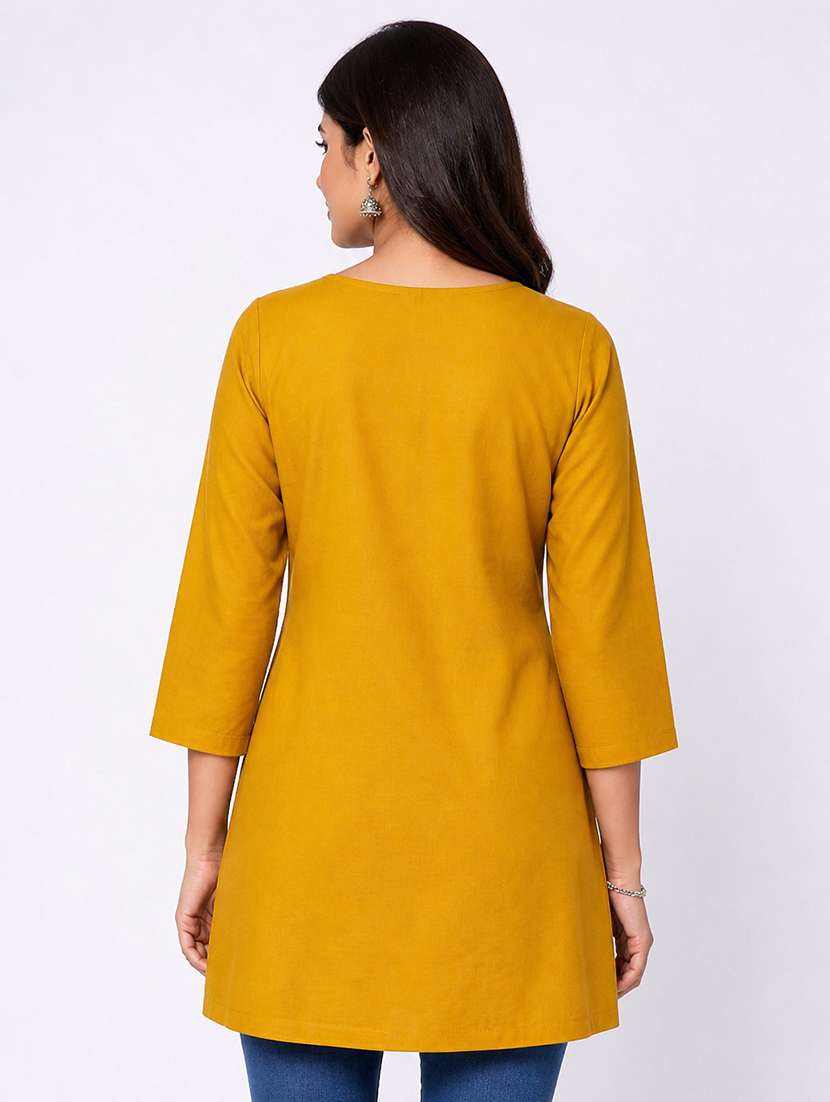 Women Embroidered Three Quarter Sleeves Straight Kurta - 22705544 -  Standard Image - 2