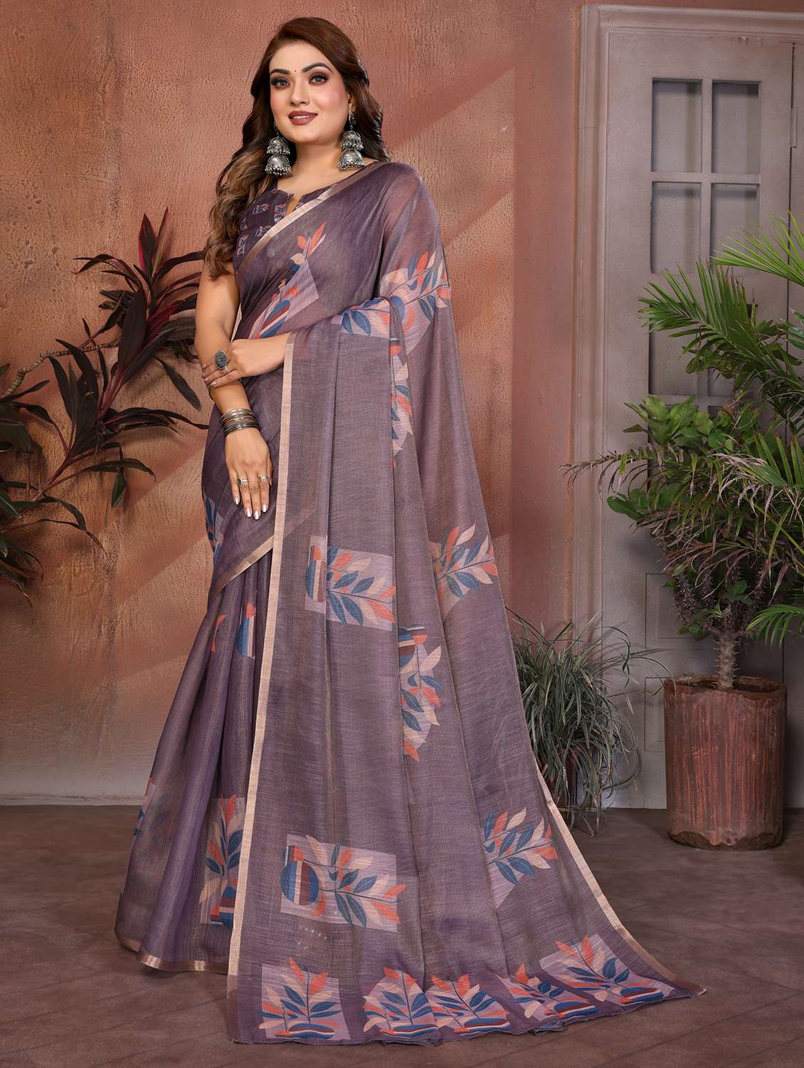 Women Printed Casual Wear Saree With Blouse - 22707331 -  Standard Image - 2