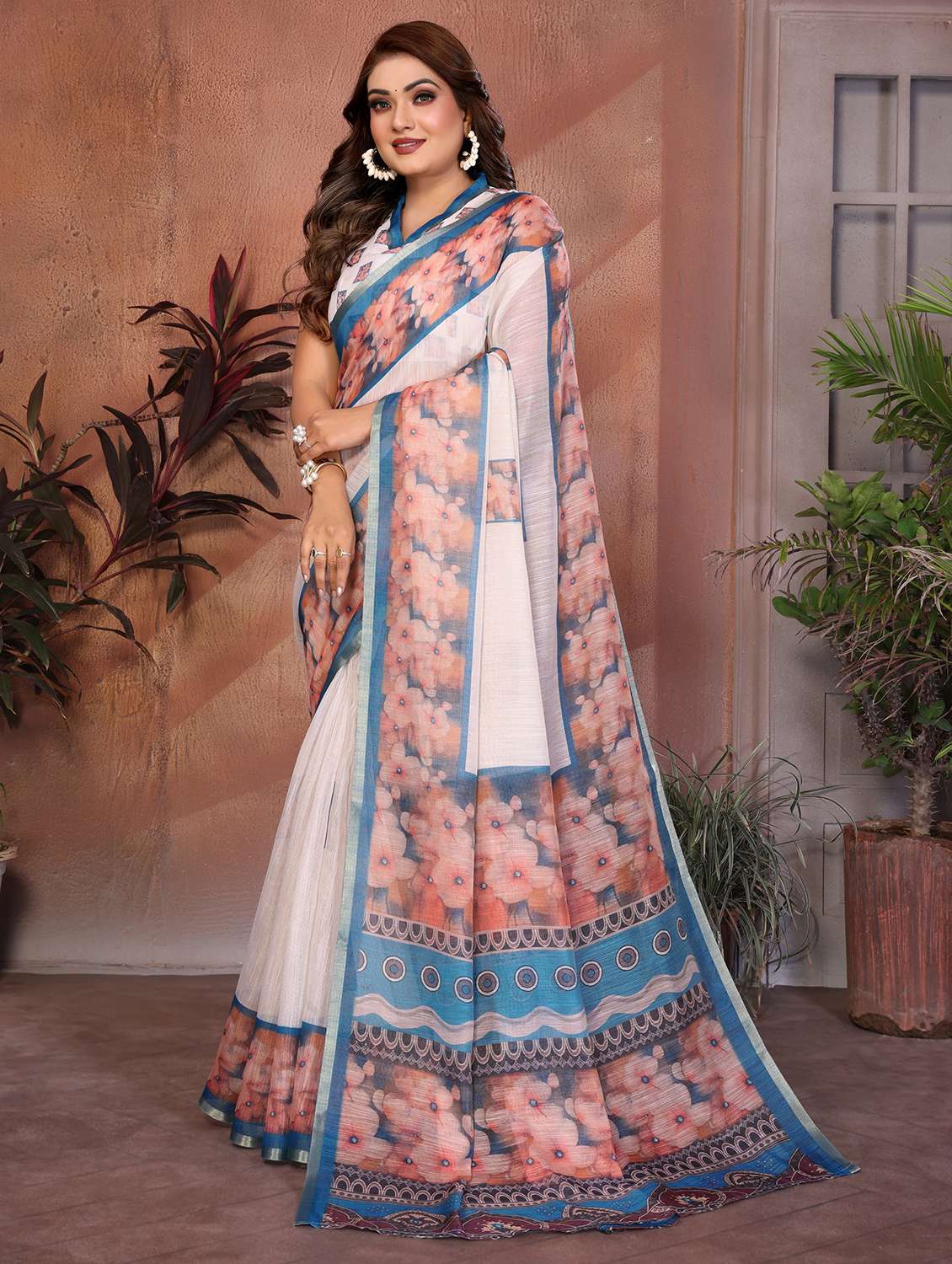 Women Printed Casual Wear Saree With Blouse - 22707338 -  Standard Image - 2