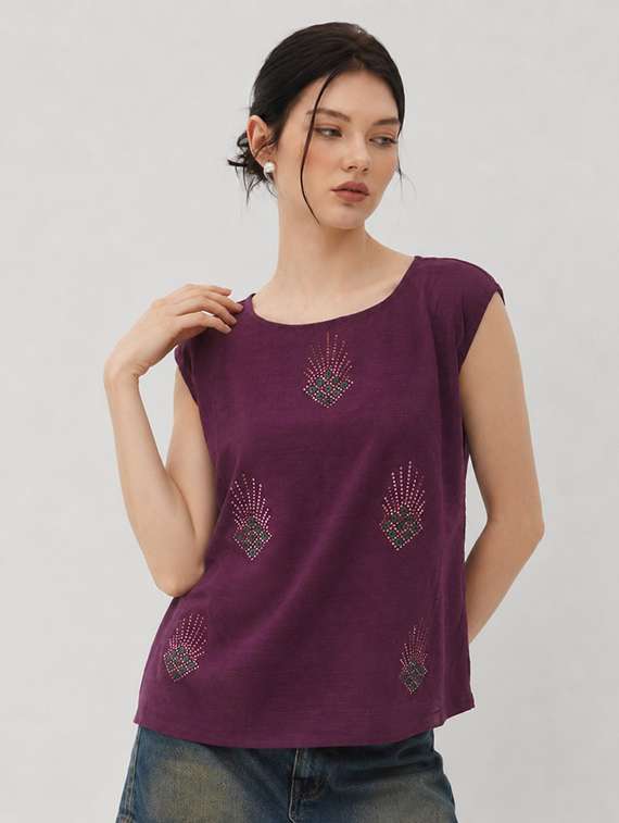 Women Embellished Cap Sleeves Regular Top - 22719618 -  Standard Image - 2