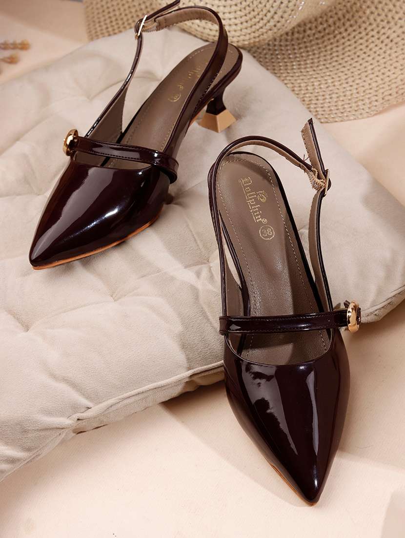 women solid back strap pointed sandal