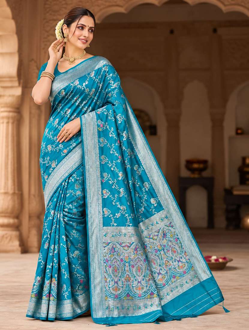 Women Self Design Banarasi Saree With Blouse - 22721964 -  Standard Image - 2