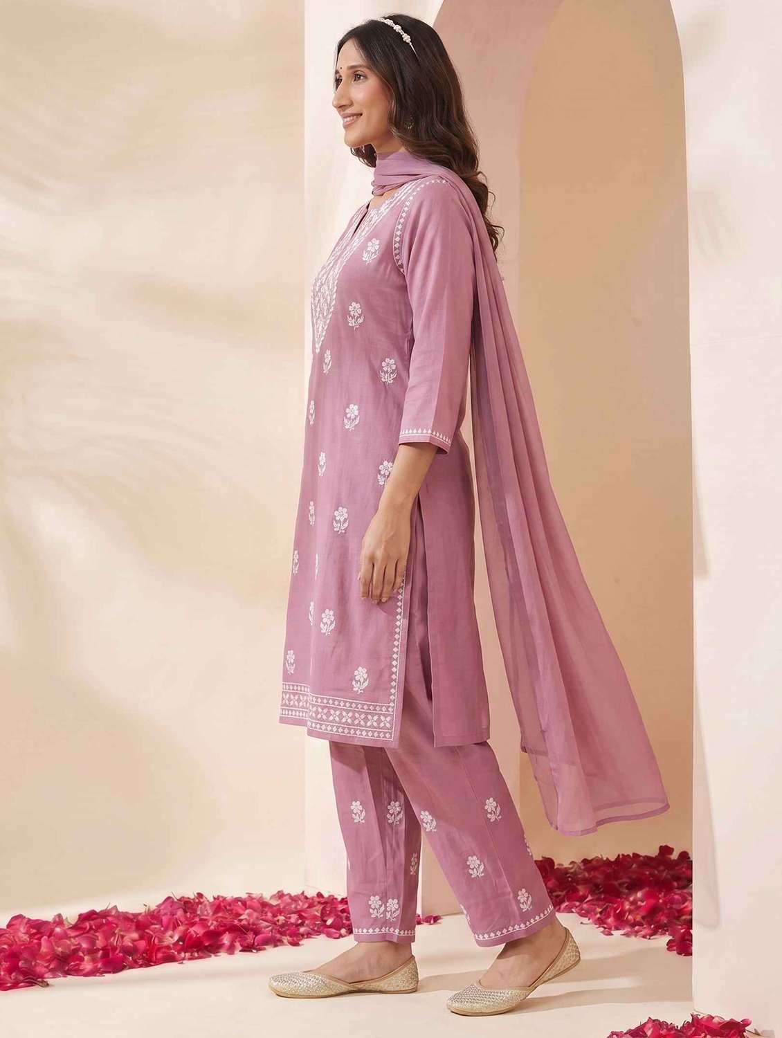 Women Embroidered Three Quarter Sleeves Kurta Pant Set With Dupatta - 22722850 -  Standard Image - 2