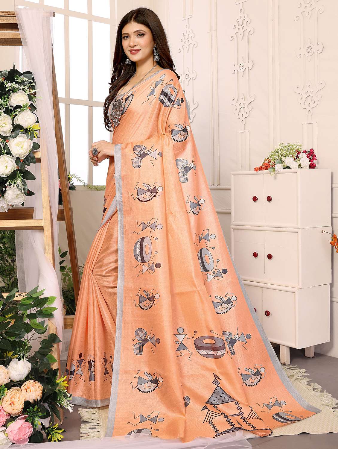 Women Warli Printed Saree With Blouse - 22722921 -  Standard Image - 2