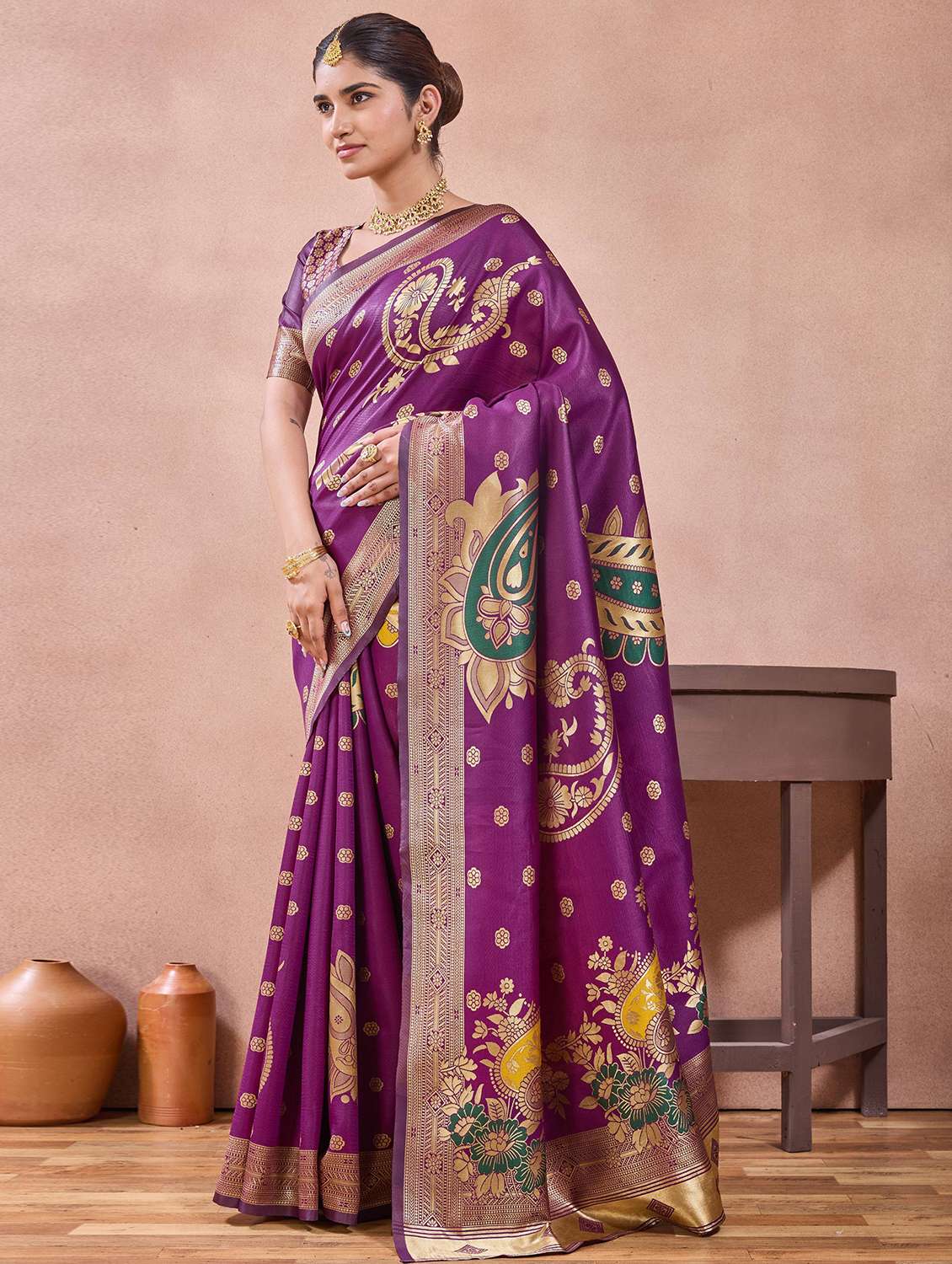 Women Self Design Banarasi Saree With Blouse - 22723221 -  Standard Image - 2