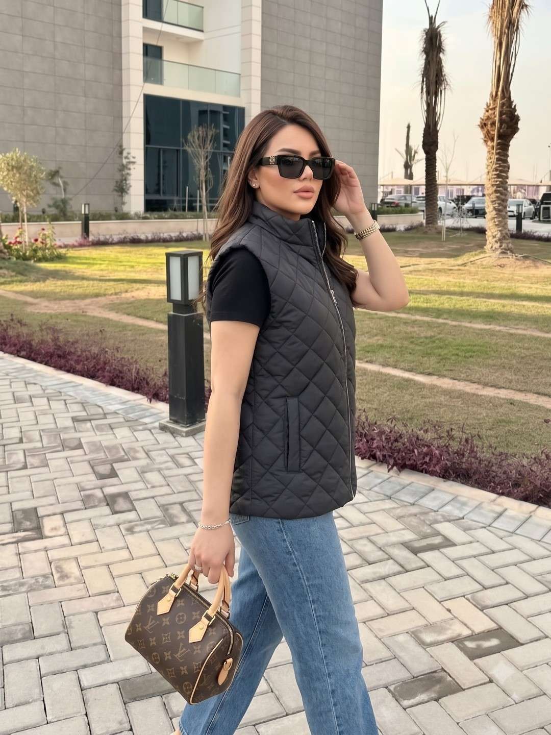 Women Solid Sleeveless Quilted Jacket - 22724785 -  Standard Image - 2